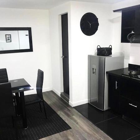 Estadio Apartamentos Medellín Buitenkant foto
