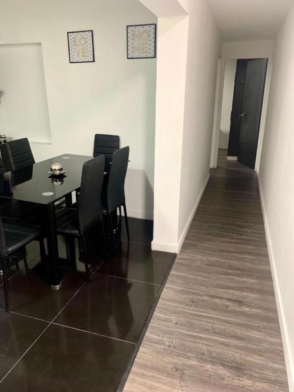 Estadio Apartamentos Medellín Buitenkant foto